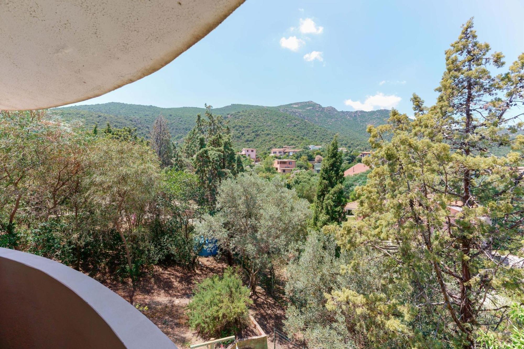 B&B Villa Zola Capoterra Exterior foto